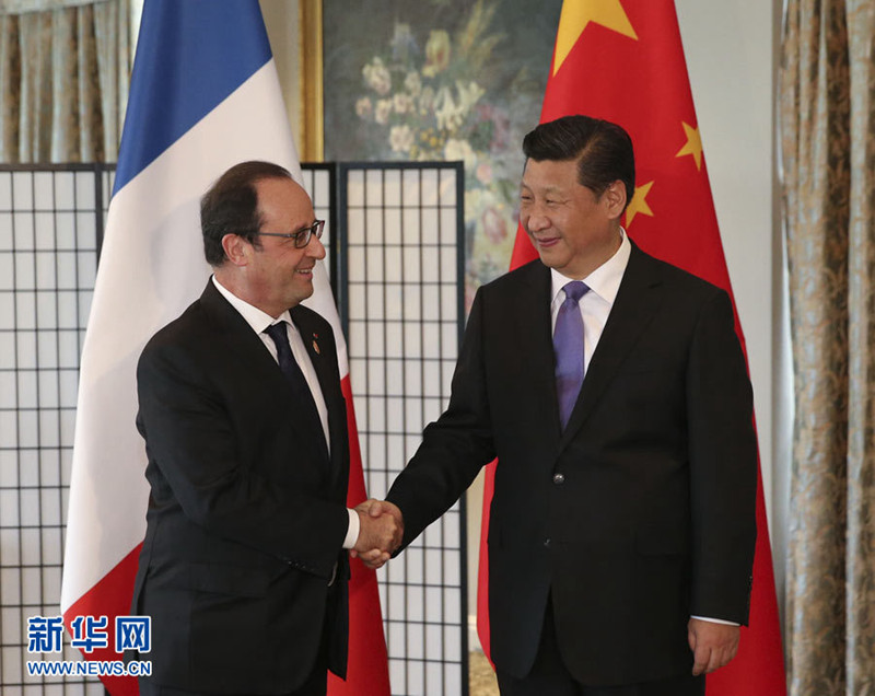 11月16日，國家主席習近平在澳大利亞布裡斯班會見法國總統(tǒng)奧朗德。 新華社記者丁林攝