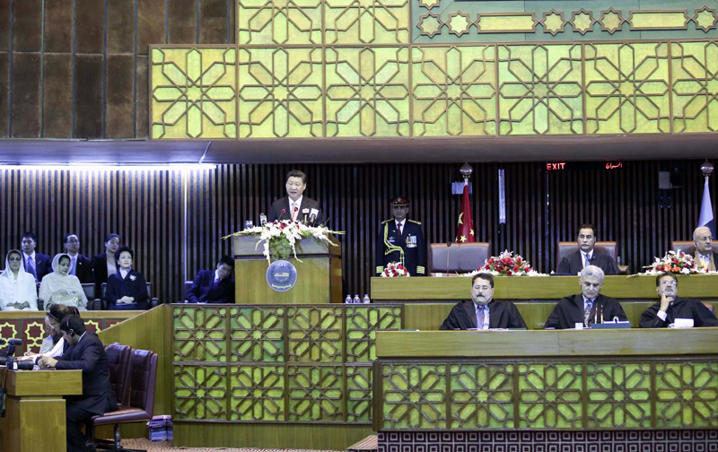 421ϯƽڰͻ˹̹hl(f)}顶а\ͬw _ٺA̡Ҫv Aӛ mt z