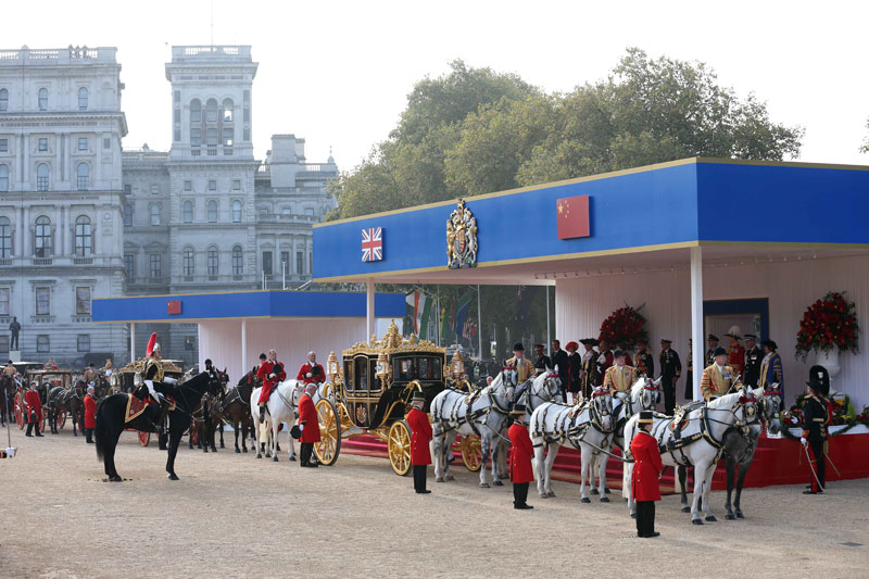 1020ӢMЇLćϯƽϯӢŮɯ׶ڂTz醈eе¡ؚgӭxʽ@ƽͷŮDͬʼR܇ǰ׽hm齡Aӛ d z