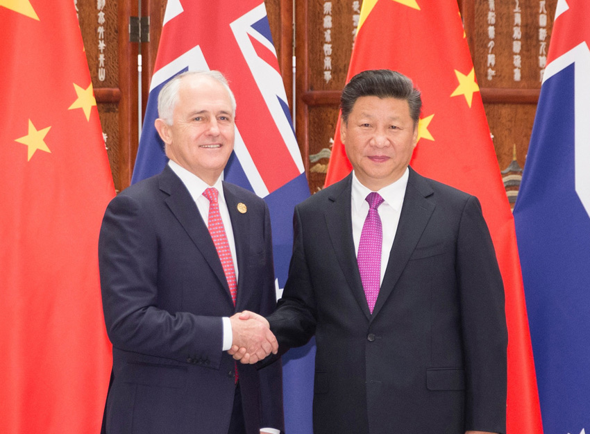 9月4日，國家主席習(xí)近平在杭州會見在華出席二十國集團領(lǐng)導(dǎo)人杭州峰會的澳大利亞總理特恩布爾。新華社記者 丁 林攝