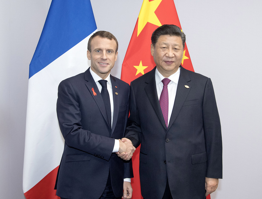 (dng)?sh)ؕrg121գϯ(x)ƽڲZ˹˹Ҋy(tng)R Aӛ W(xu) z