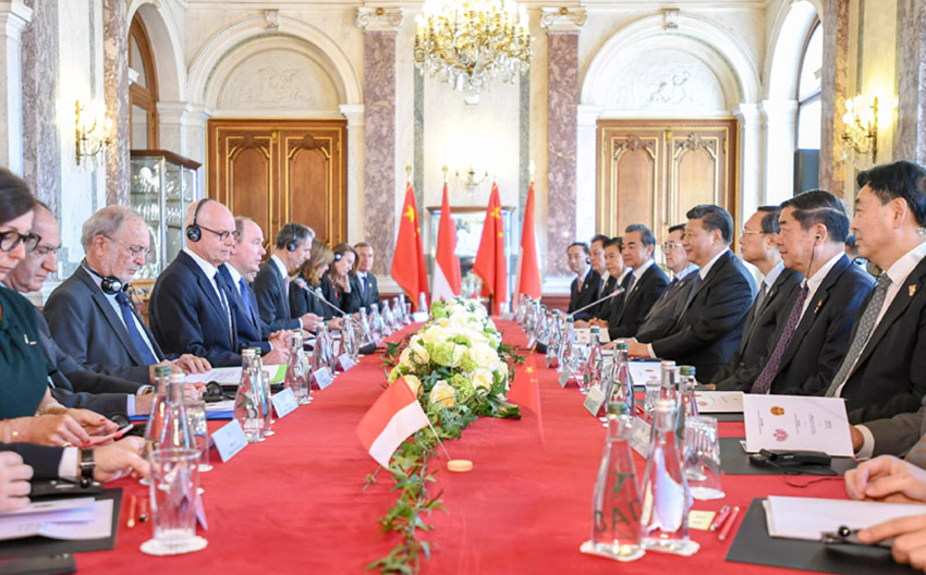 324ϯƽͬĦ{HؐeЕՄ Aӛ xh(hun)Y z