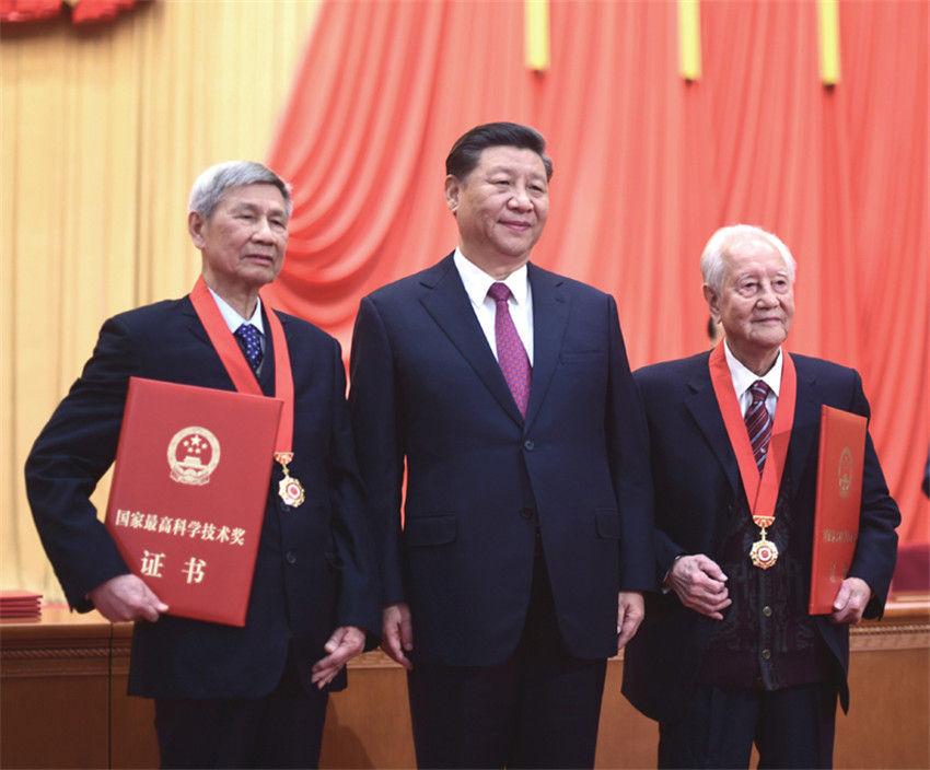 1102019ȇҿƌW(xu)g(sh)(jing)(l)(hu)ڱ(hu)¡eСй뿂ӛϯ܊ίϯ(x)ƽ@2019ȇ߿ƌW(xu)g(sh)(jing)ԭЇعF(tun)˾һоSAԺʿңЇƌW(xu)ԺоcԺʿC(jing)Aӛ xh(hun)Y z