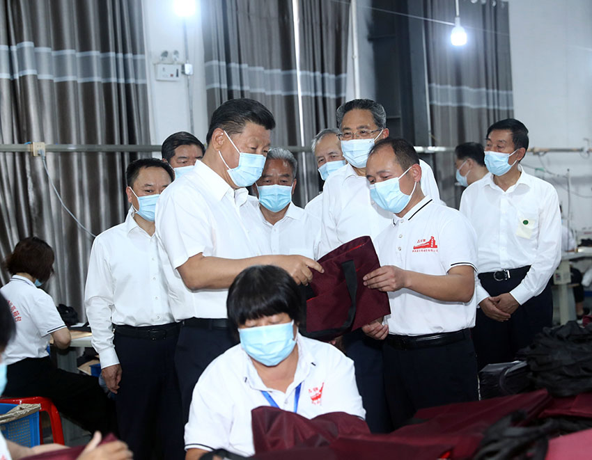 81821й뿂ӛ(gu)ϯ܊ίϯ(x)ƽڰʡ졣@18(x)ƽڸ(yng)иϿht޹˾쿴܇ga(chn)˽I(y)(zi)֏(f)a(chn)ܞ(zi)ȺؚȺ͘I(y)r Aӛ i z