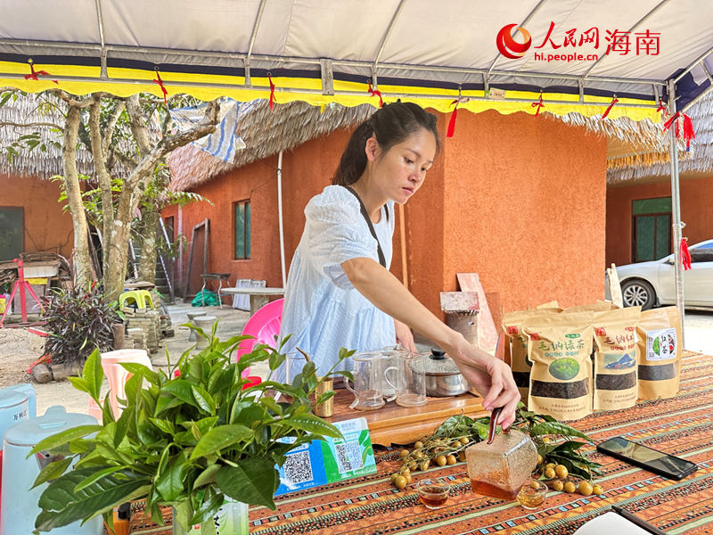 ָɽˮMl(xing)ë{ԽкˡM(fi)Ʒ衱W(wng)ӛ Ϸʢz