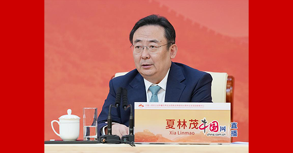 北京市委常委、常務(wù)副市長夏林茂回答記者提問