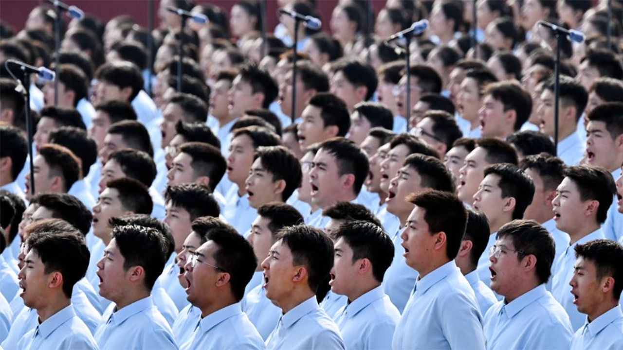 2這是合唱團(tuán)在演唱。