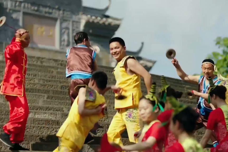 總書記的關(guān)切·落地的回響丨直達基層，文化惠民底色更亮