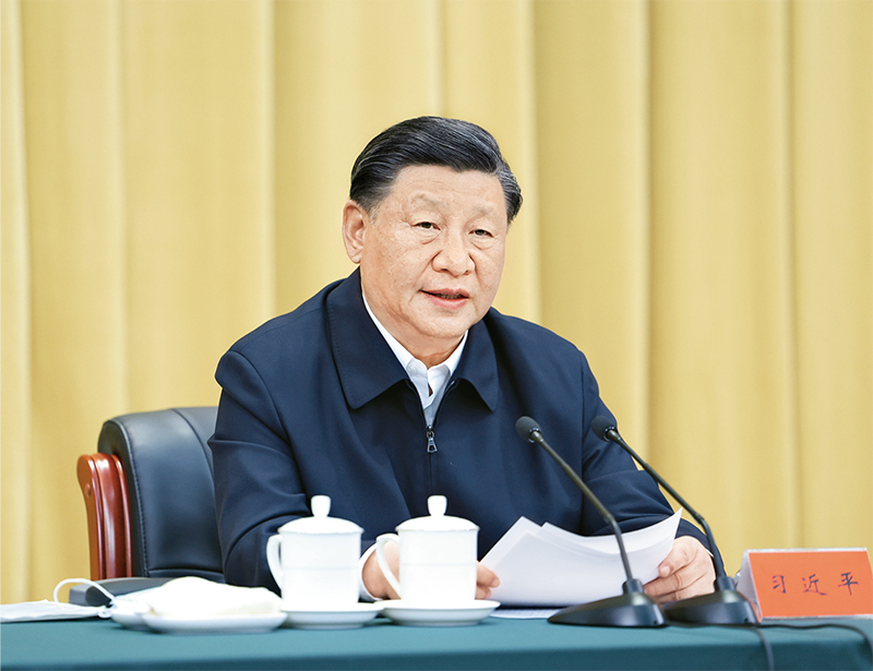 2023年6月2日，中共中央總書記、國(guó)家主席、中央軍委主席習(xí)近平在北京出席文化傳承發(fā)展座談會(huì)並發(fā)表重要講話。 新華社記者 鞠鵬/攝